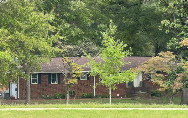 Hope House front lawn